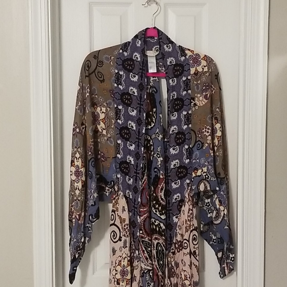 ***SOLD***Free People Little Wing Kimono - Picture 3 of 9